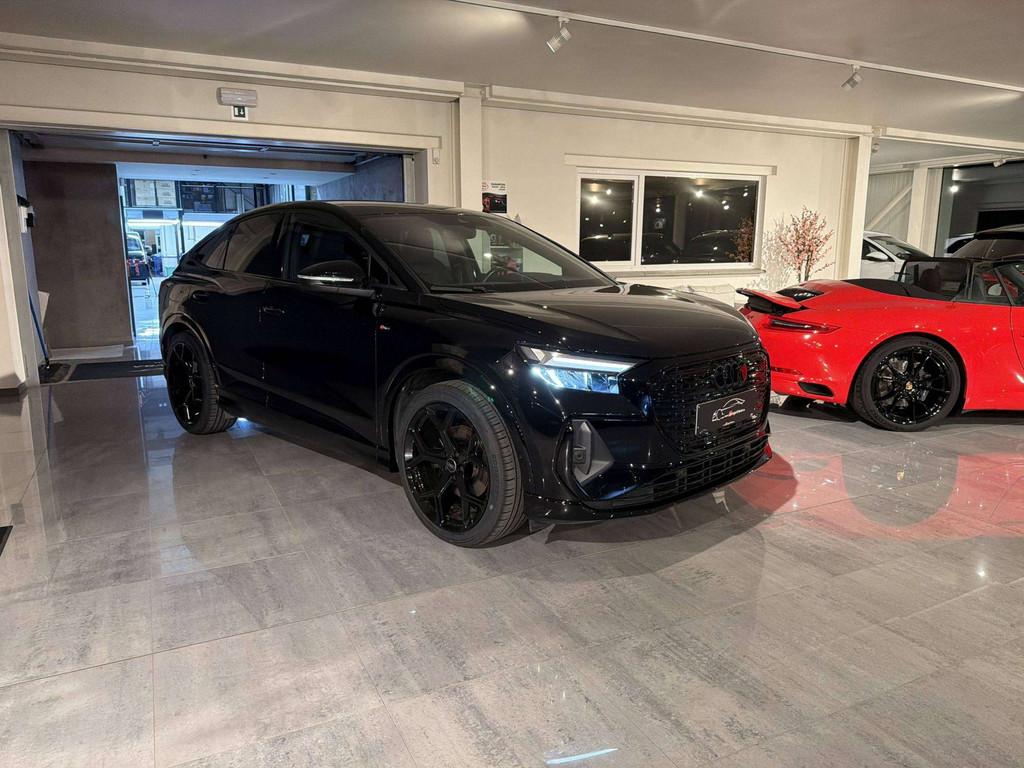 Audi Q4 e-tron 3x S-LINE * HAED UP DISPLAY * BLACK PACK PLUS, Autos, Cuir, Achat, 459 km, Noir