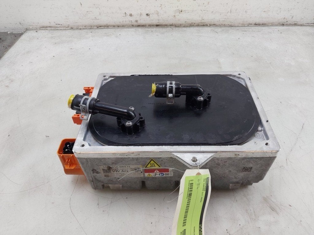CHARGEUR DE BATTERIE (|5QS915684H|), Dhr. J. Ham, Utilisé, Administratie@autoham.nl, Nijkerkerstraat 27a 27a
3821 CD  AMERSFOORT, NL