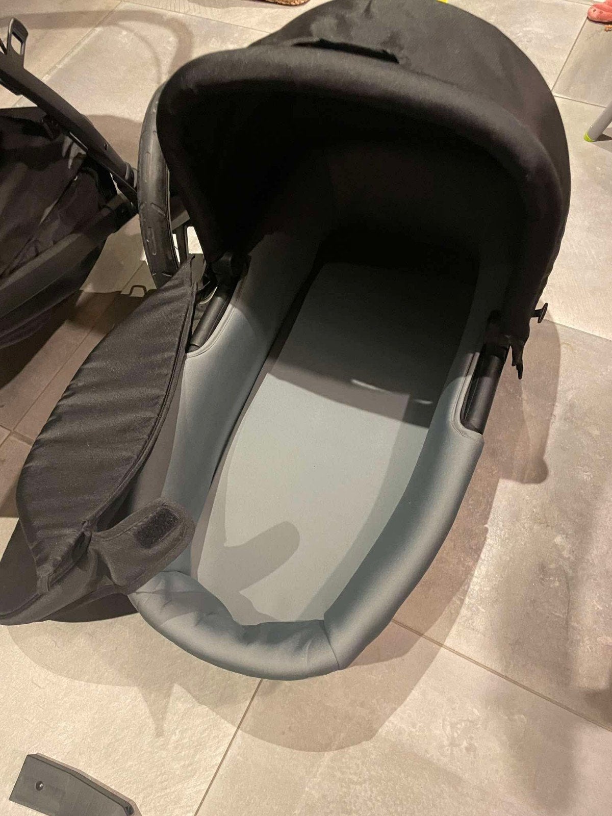 Thule Urban Glide 3 in 1, Luchtbanden, Zo goed als nieuw, Combiwagen, Ophalen