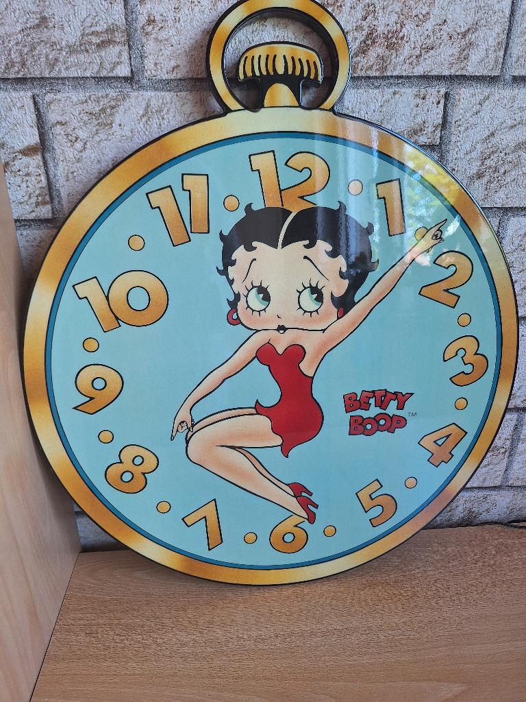 Betty boop peinte sur bois vernis 1989, Enlèvement ou Envoi, Neuf, Humain