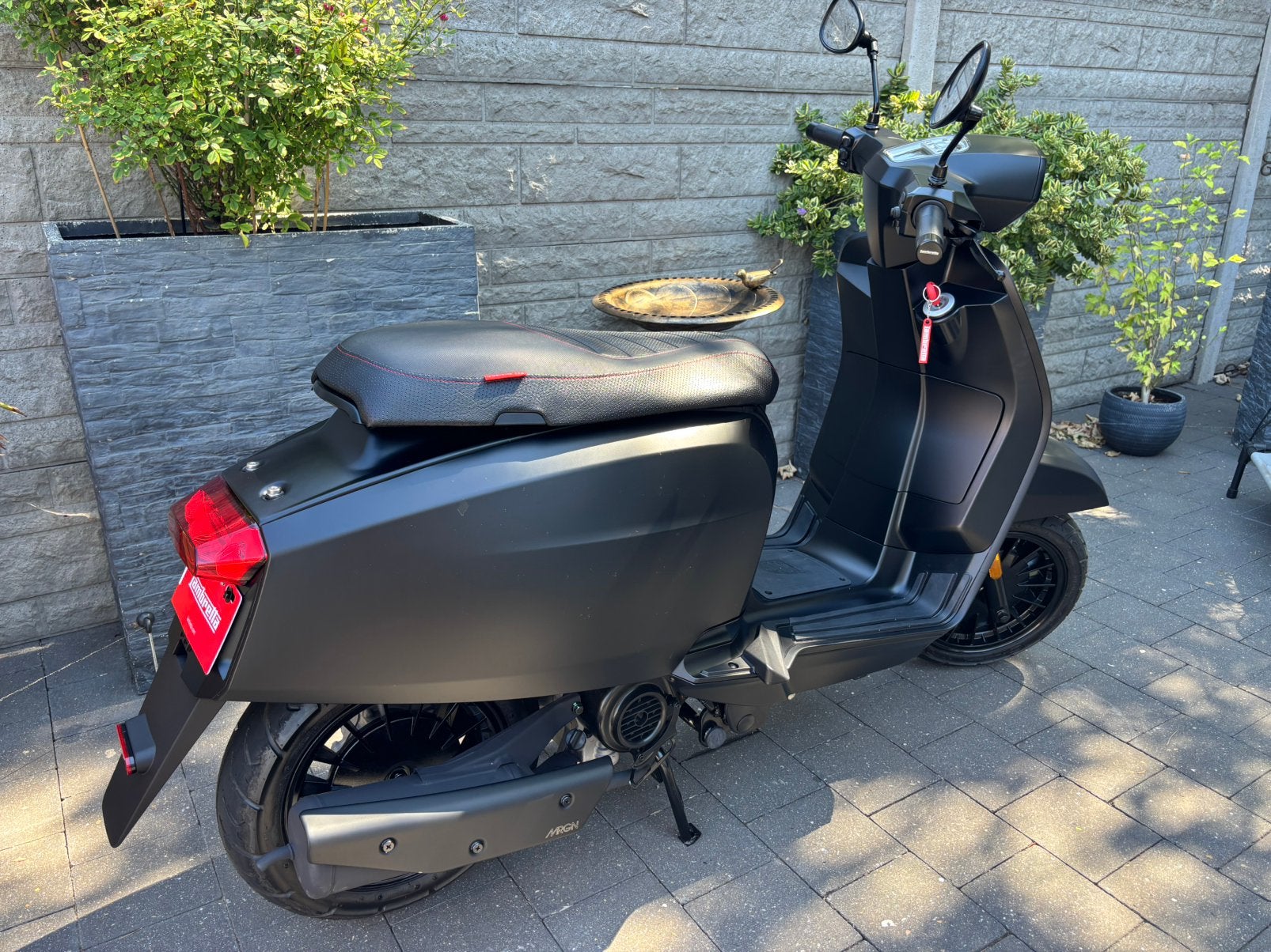 Lambretta V50 special (Classe B) neuve, Enlèvement, Essence