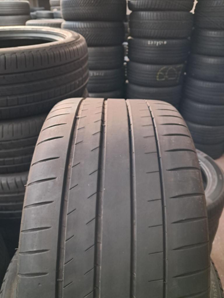 25540r20 255 40 r20 255/40/r20 MICHELIN avec montage et equi