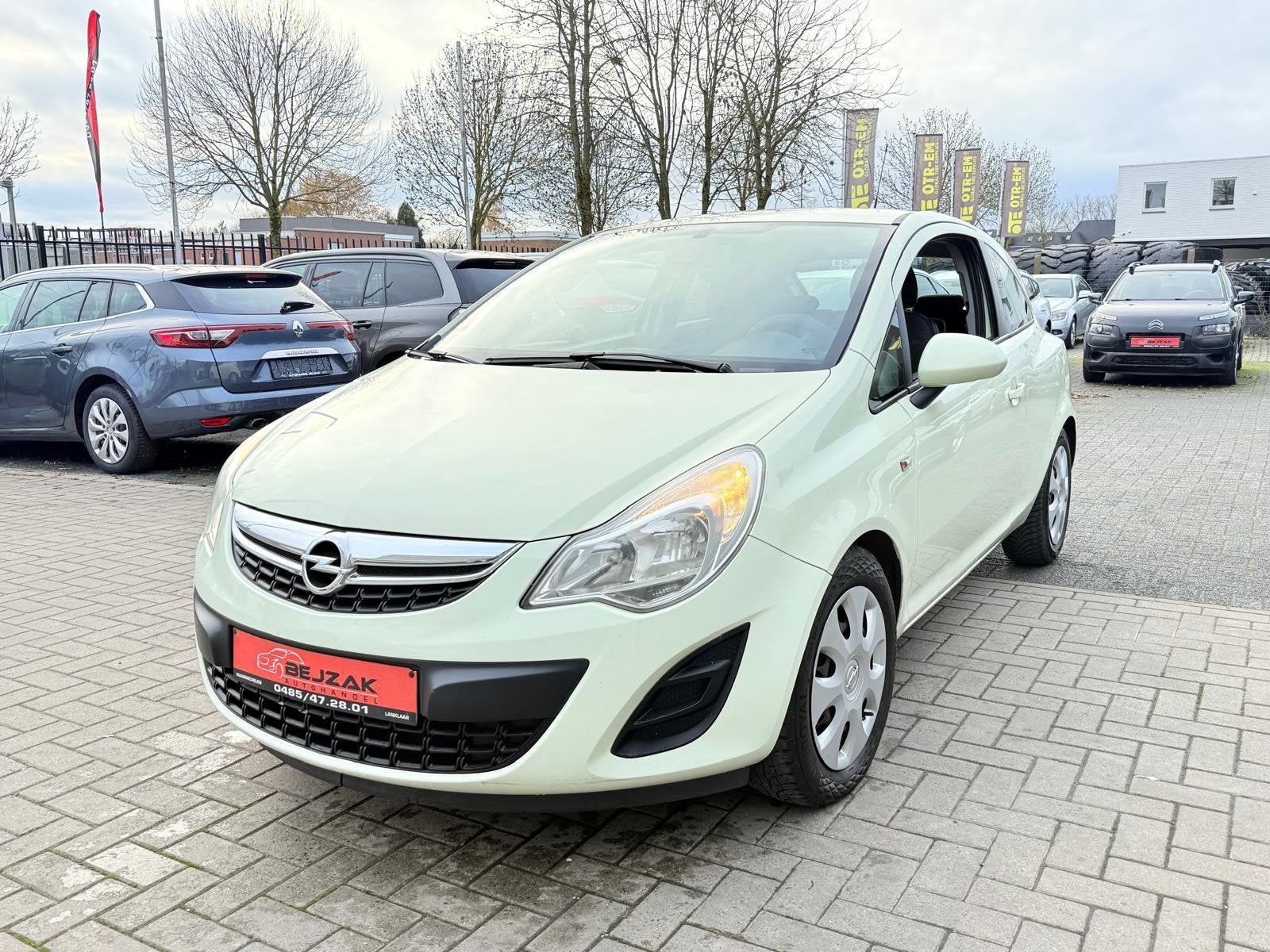 Opel Corsa 1.2i 2012 Blanko gekeurd voor verkoop, Autos, Euro 5, Achat, Entreprise, Boîte manuelle