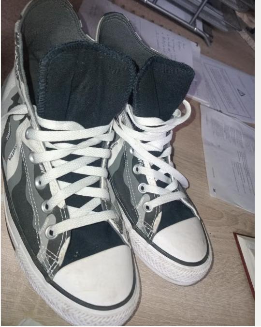 Converse army neuve 41, Enlèvement ou Envoi, Neuf