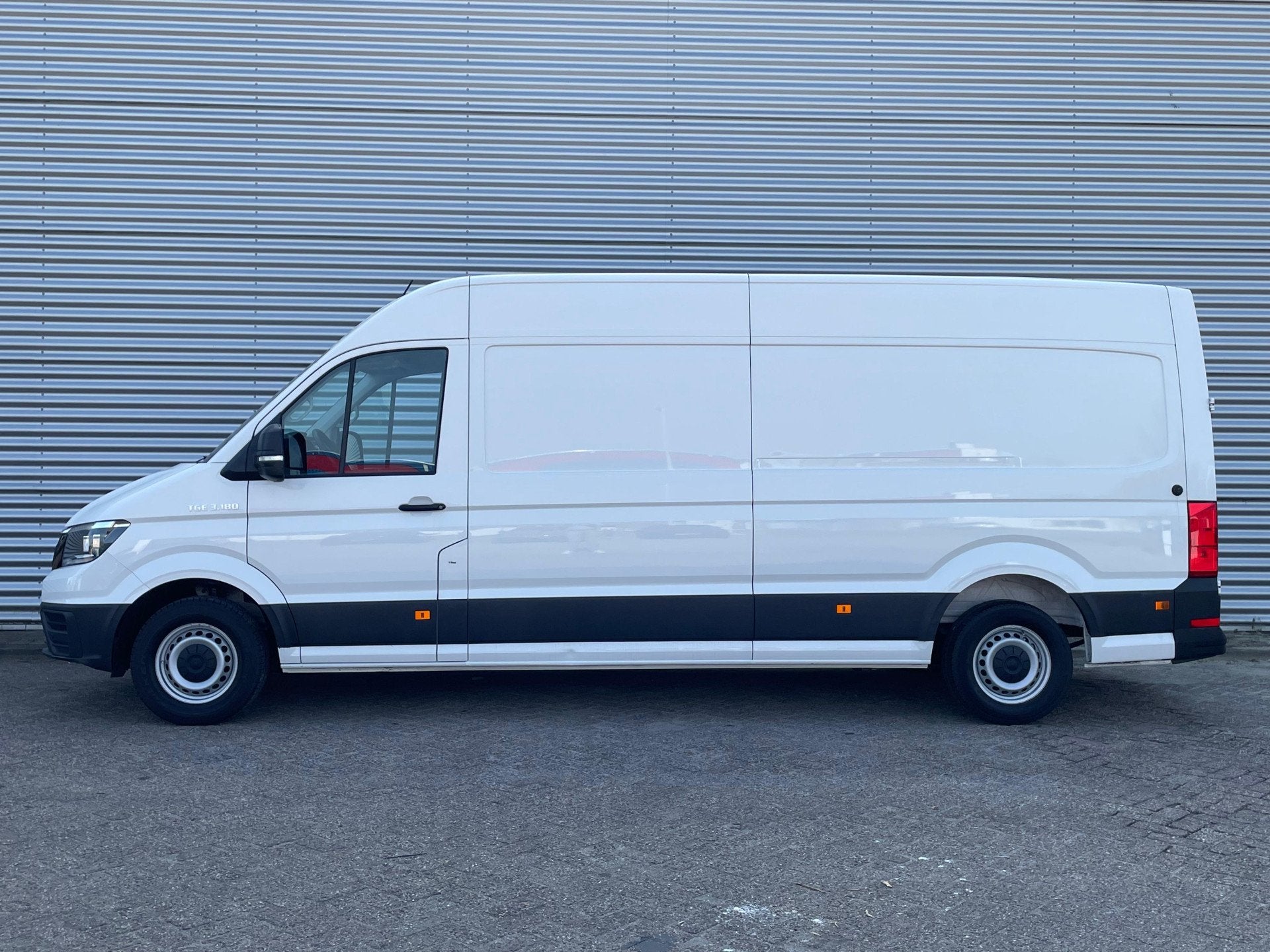 MAN TGE 2.0TDI 3.180 177PK L4H3 Cruise Automaat Camera Airco, Auto's, Gebruikt, Wit, Bedrijf, 5 deurs
