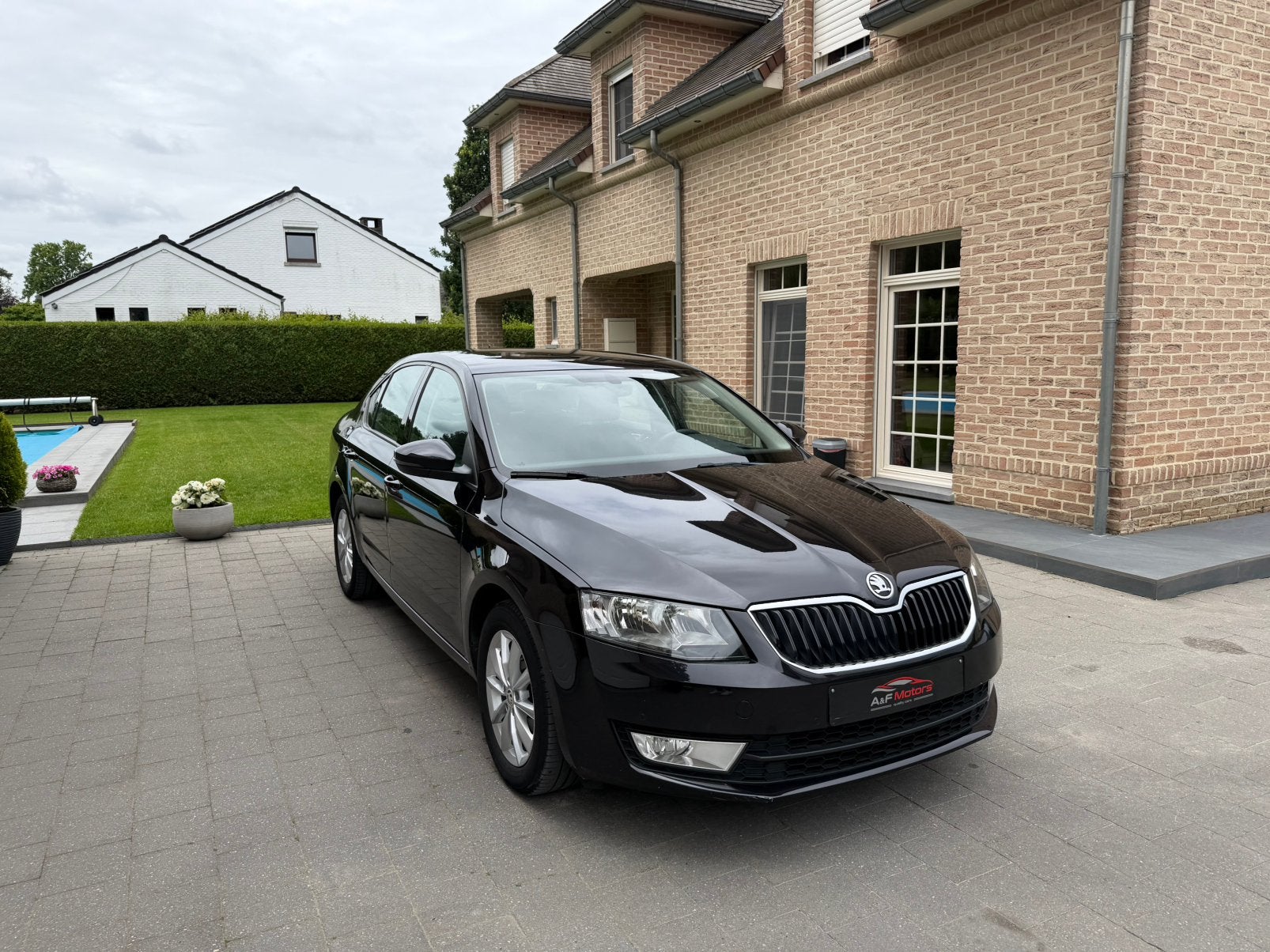 Skoda Octavia 1.6d 2017 * 103500km * Garantie Navi Airco, Auto's, Skoda, Voorwielaandrijving, Stof, 4 cilinders, Zwart