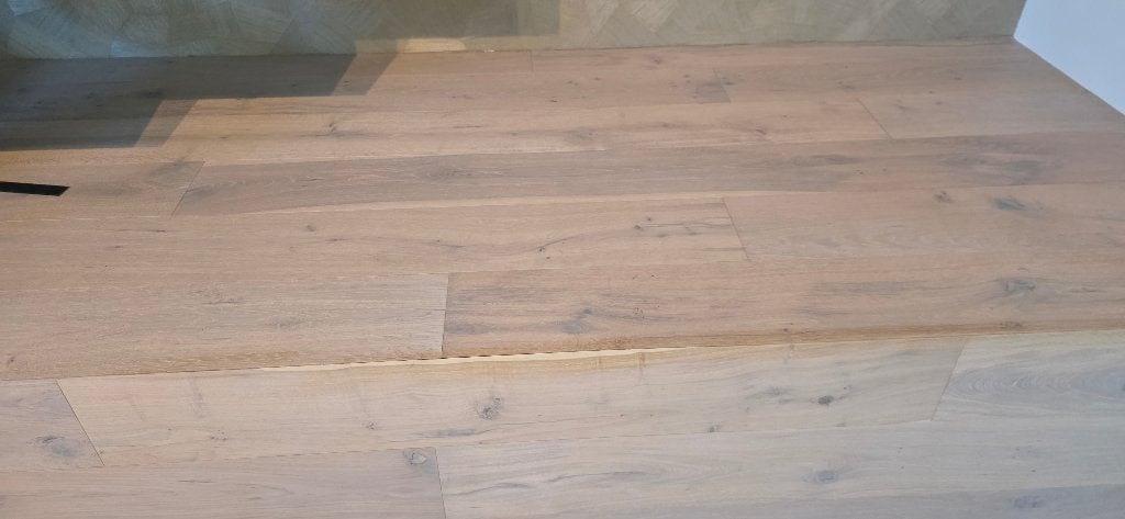 40m2 Vloer white wash + parketlijm + primer, 30 cm of meer, Nieuw, 10 m² of meer, Hout