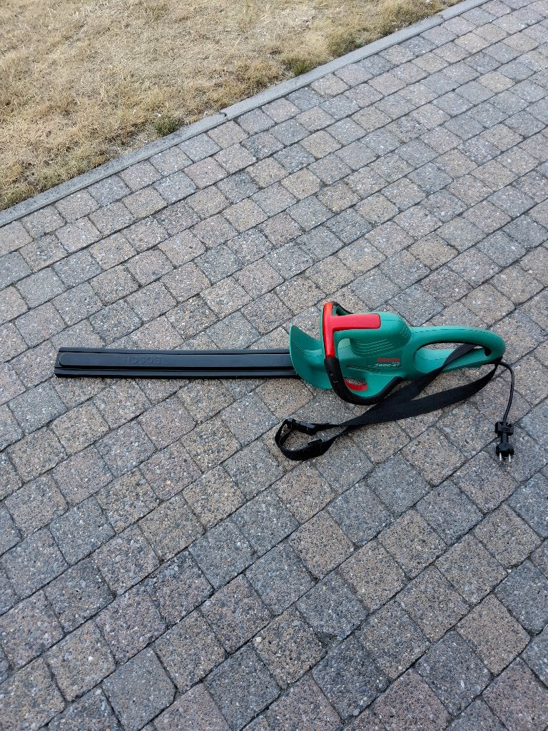 Bosch heggeschaar, Ophalen, Gebruikt, Elektrisch, Bosch