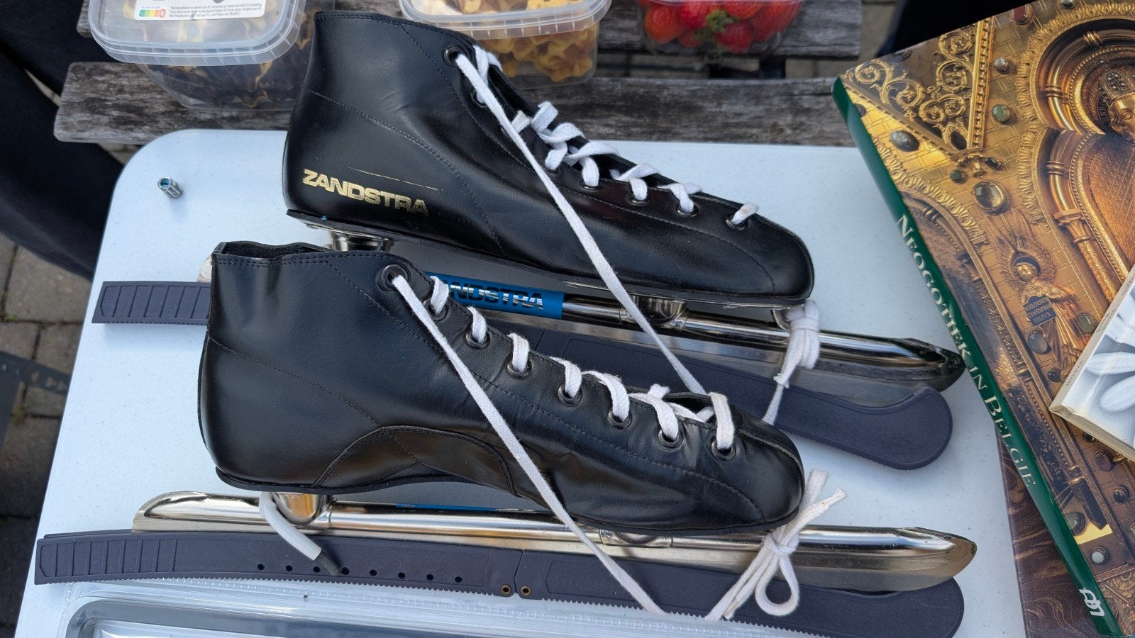 Zandstra leren noren (lage noren) – Goede staat, Sport en Fitness, Schaatsen, Noren, Zandstra, Ophalen