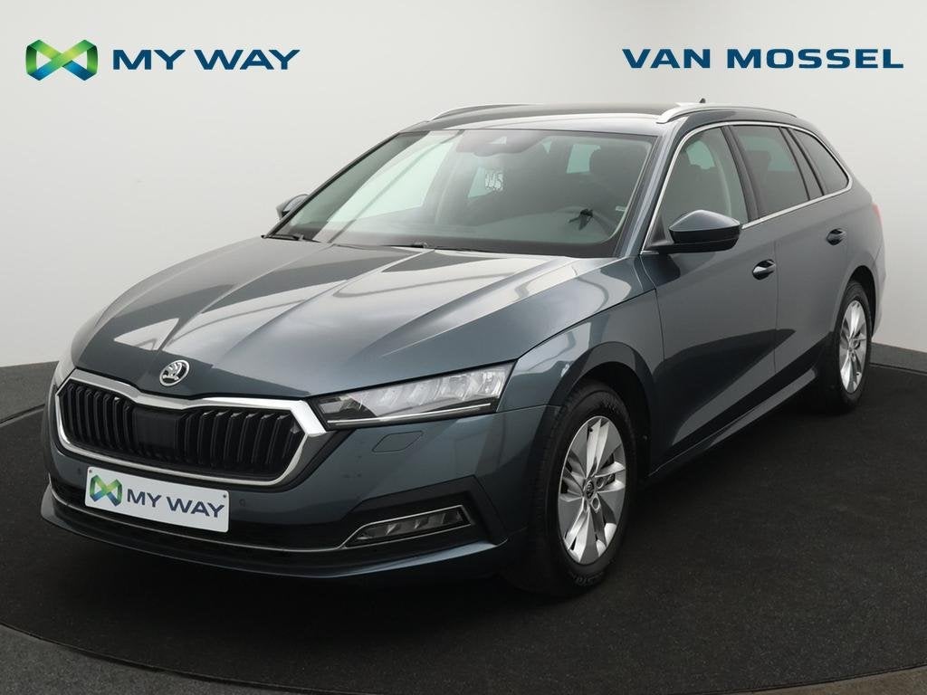 Skoda Octavia Combi Octavia SW 2.0 TDi SCR Clever, Auto's, Navigatiesysteem, Zilver of Grijs, Te koop, Octavia