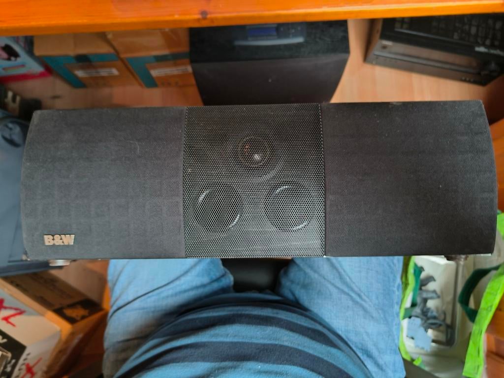 B&W center speaker, Enlèvement, Haut-parleur central