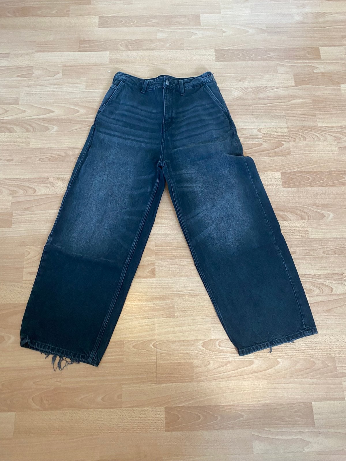 Skater fit broek Pull & Bear, Ophalen of Verzenden, Zo goed als nieuw, Grijs