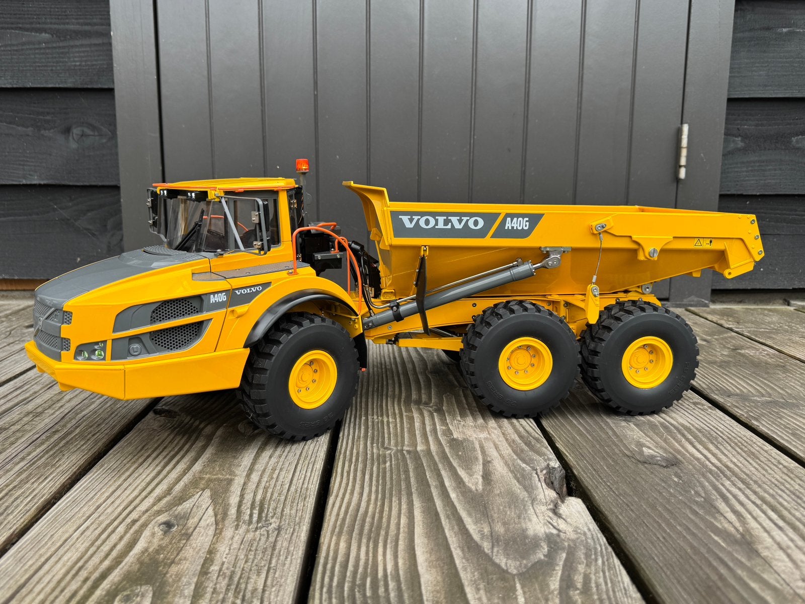 RC Volvo A40G nieuw., Hobby en Vrije tijd, Ophalen of Verzenden, Nieuw