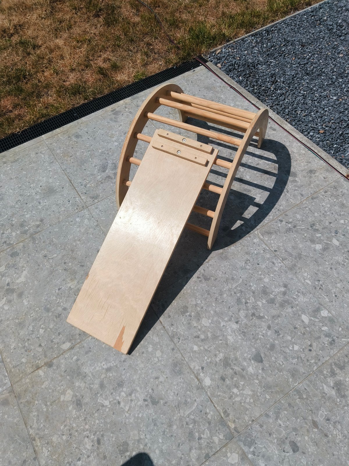 houten Montessori klimrek / Pikler boog met glijbaan, Kinderen en Baby's, Speelgoed | Houten speelgoed, Ophalen