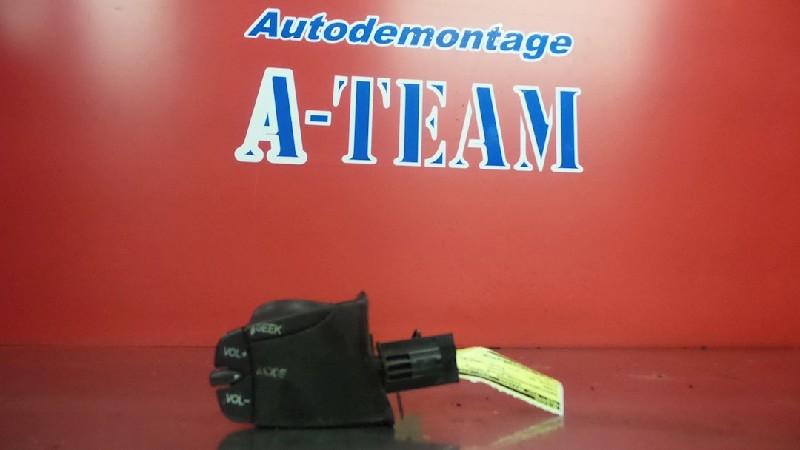 COMMANDE DE RADIO AU VOLANT Ford Focus 1 (|98AB14K147AB|), Autos : Pièces & Accessoires, Tableau de bord & Interrupteurs, Ford