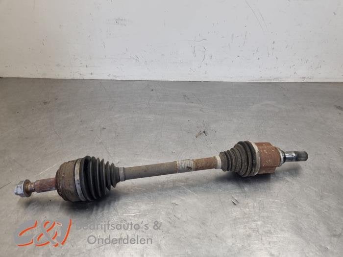 Aandrijfas links-voor van een Renault Master, Gebruikt, -, Renault, -