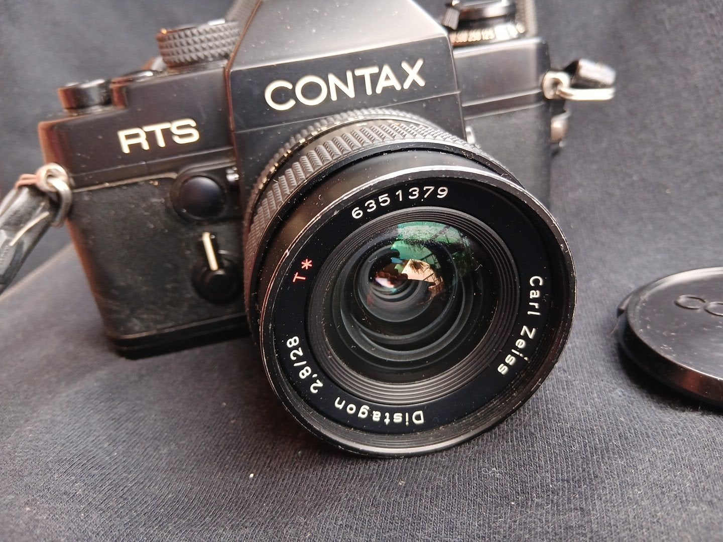 Contax RTS + Carl Zeiss Distagon 35 mm f/3,5, Enlèvement ou Envoi, Utilisé, Reflex miroir, Autres Marques