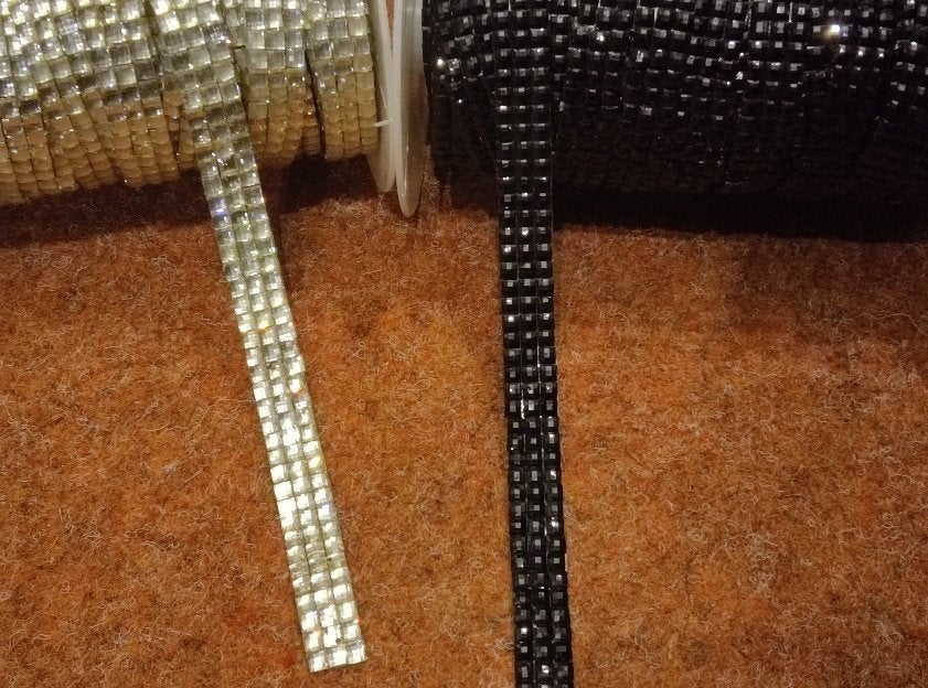 Set van twee rollen vintage meubelvlechten., Ophalen