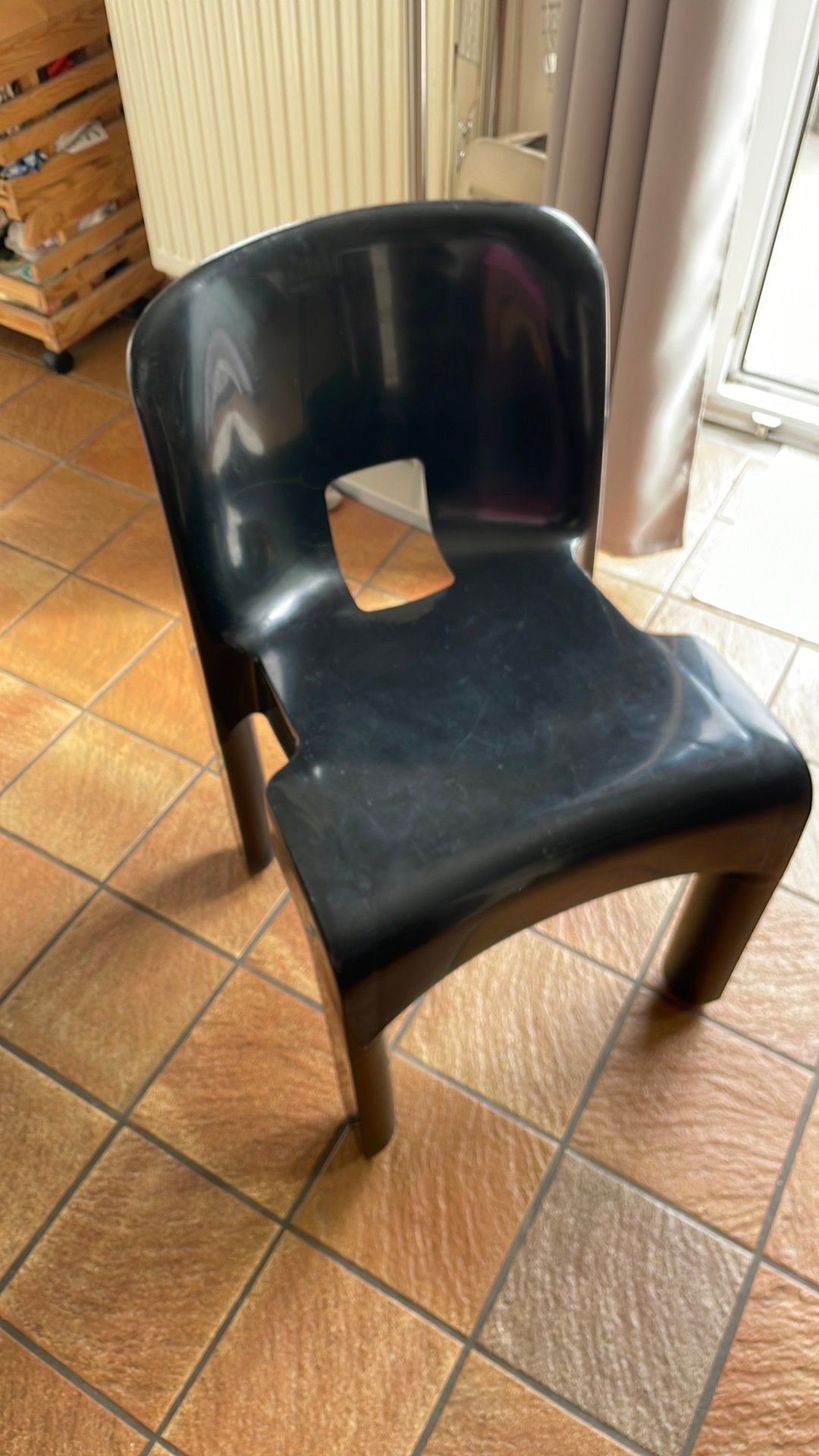 Joe Colombo 4867 Kartell zwarte stoel, Ophalen, Kunststof, Gebruikt, Zwart