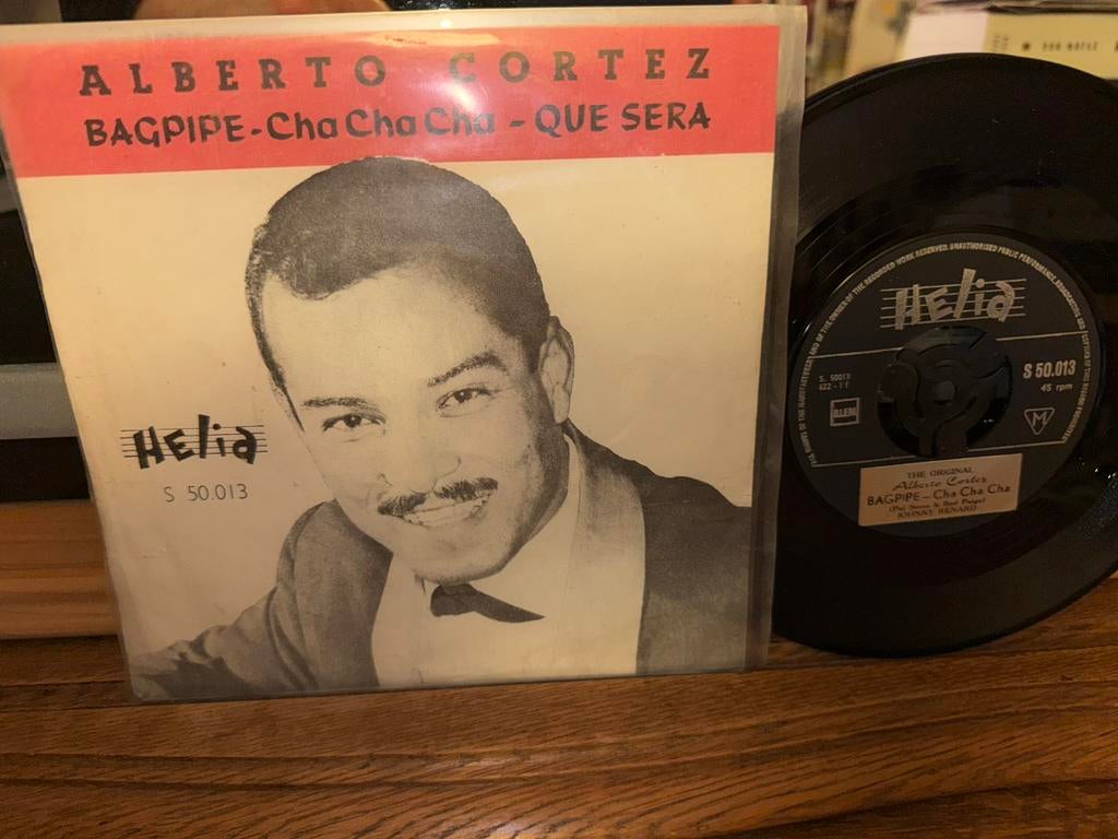 Cornemuse Cha Cha Cha - Que Sera, Pressage original, Enlèvement ou Envoi, 7 inch, Comme neuf