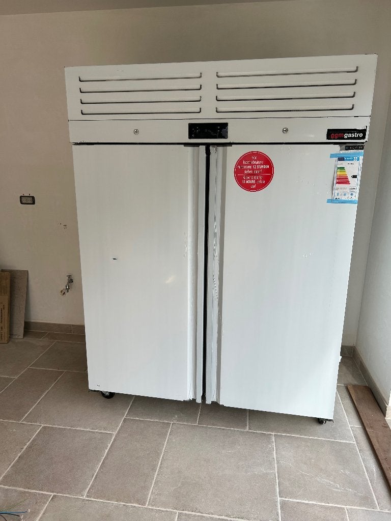 IJskast, Elektronische apparatuur, Ophalen, Zonder vriesvak, 200 liter of meer, 60 cm of meer