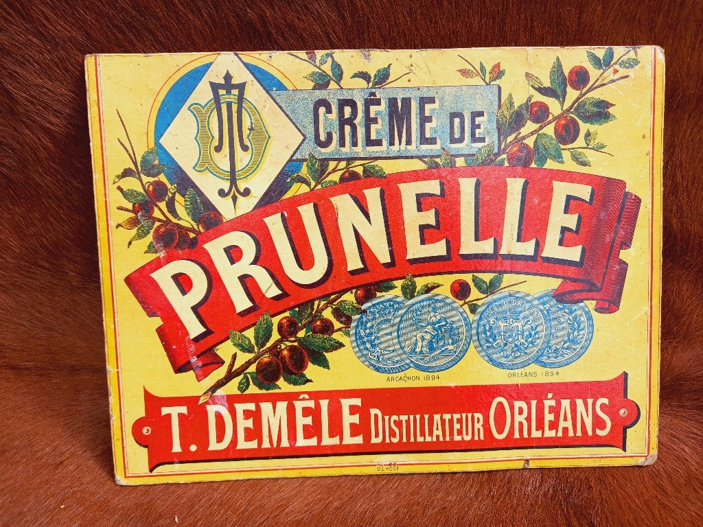 karton reclamebord Crème de Prunelle ca 1930, Verzamelen, Ophalen of Verzenden, Zo goed als nieuw, Reclamebord