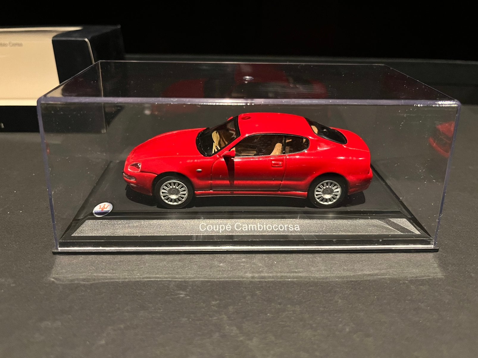 Maaerati 4200 gt, Ophalen, Zo goed als nieuw