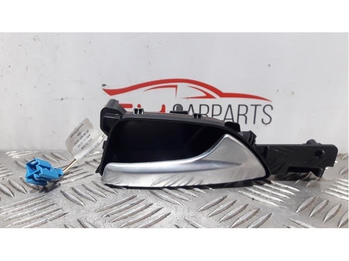 Poignée portière 4portes avant droite d'un Mercedes ML-Kla, 3 mois de garantie, Utilisé, -, -