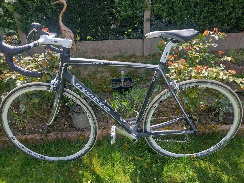 MONTANA ALUMINIUM RACEFIETS IN ZEER GOEDE STAAT 10X3 SPEED, Fietsen en Brommers, Ophalen