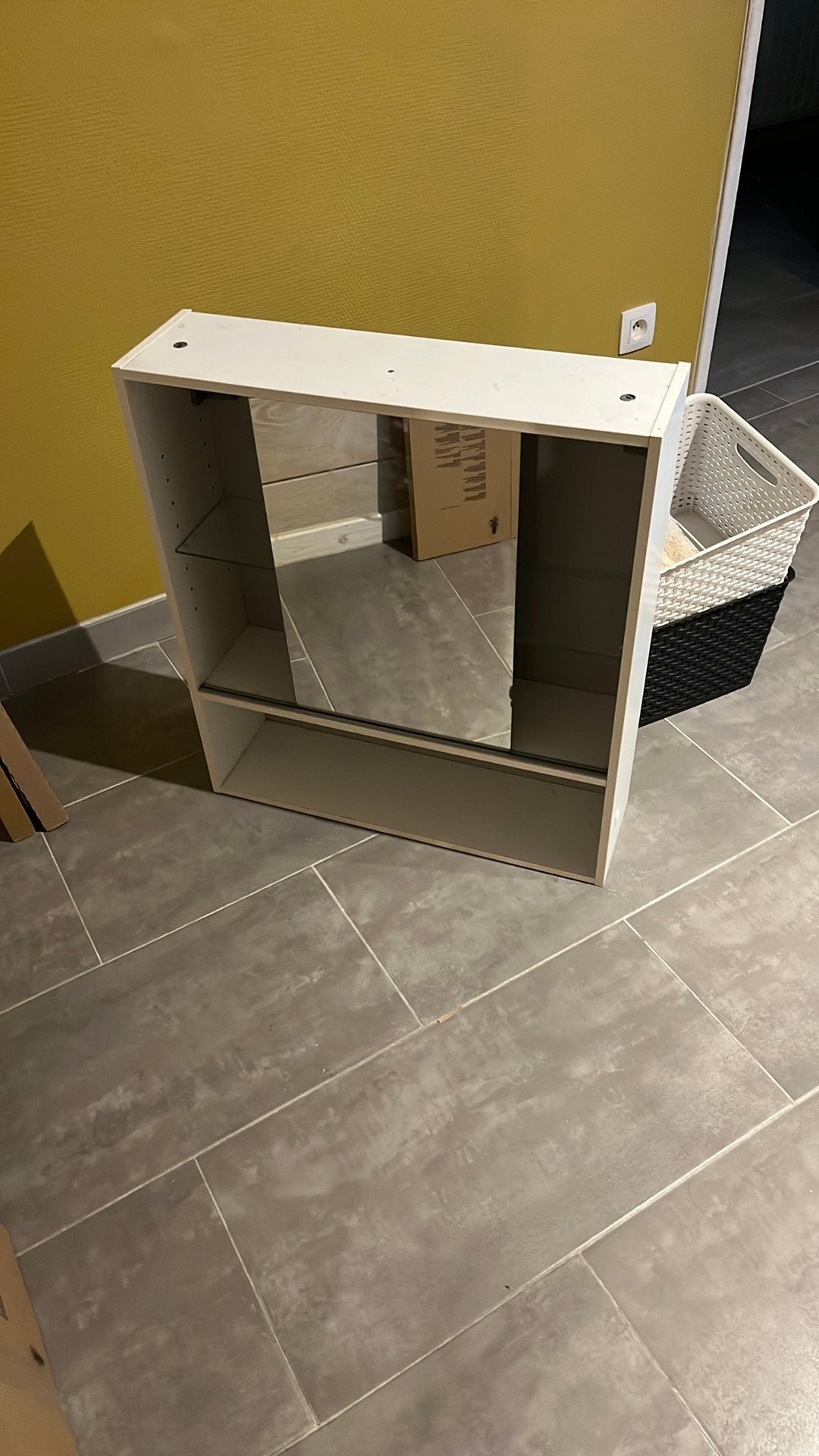 Meuble avec miroir, Maison & Meubles, Moins de 100 cm, Enlèvement, Utilisé, 50 à 75 cm
