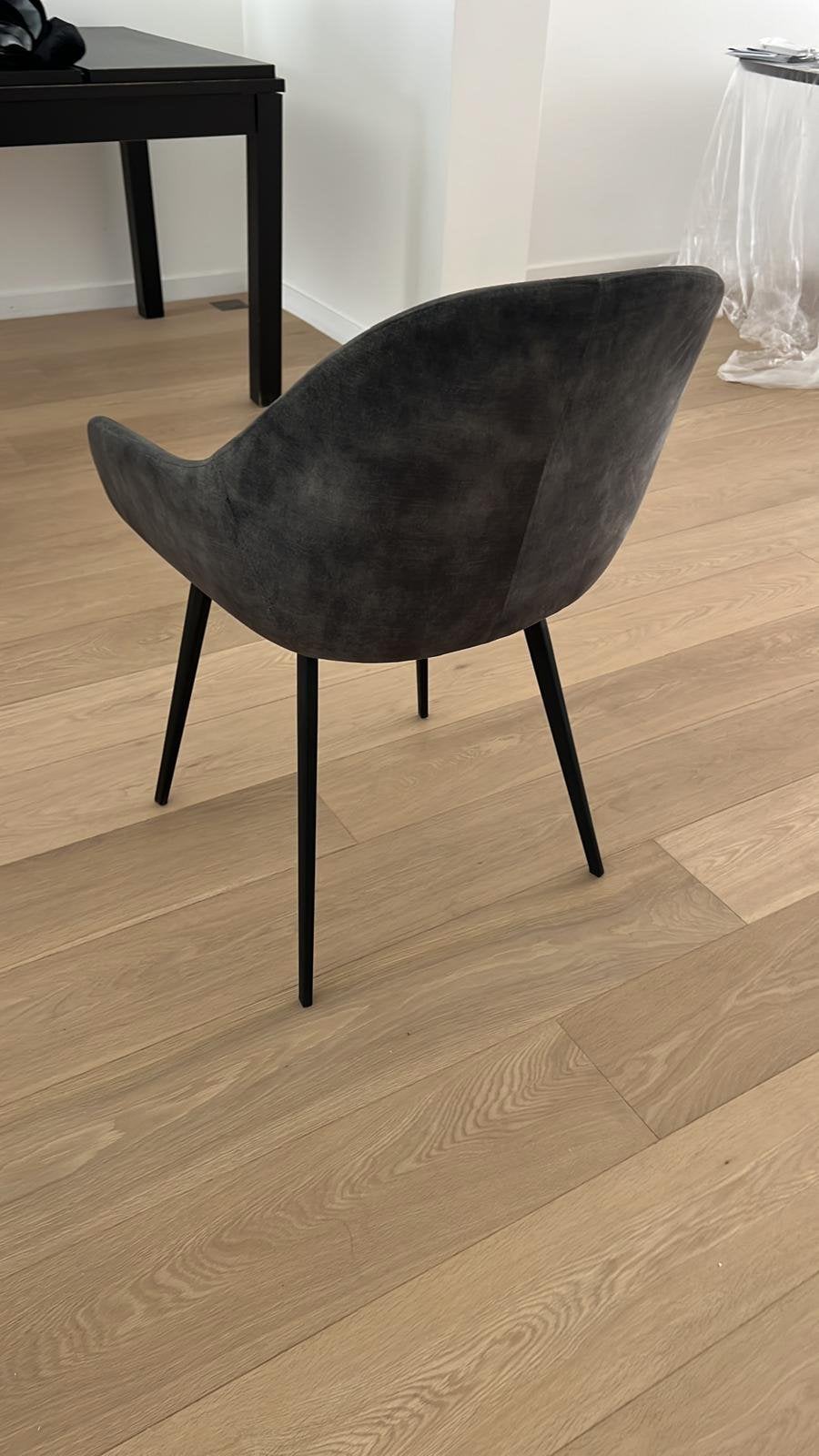 Set van 8 stoelen suède groen, Ophalen, Zo goed als nieuw