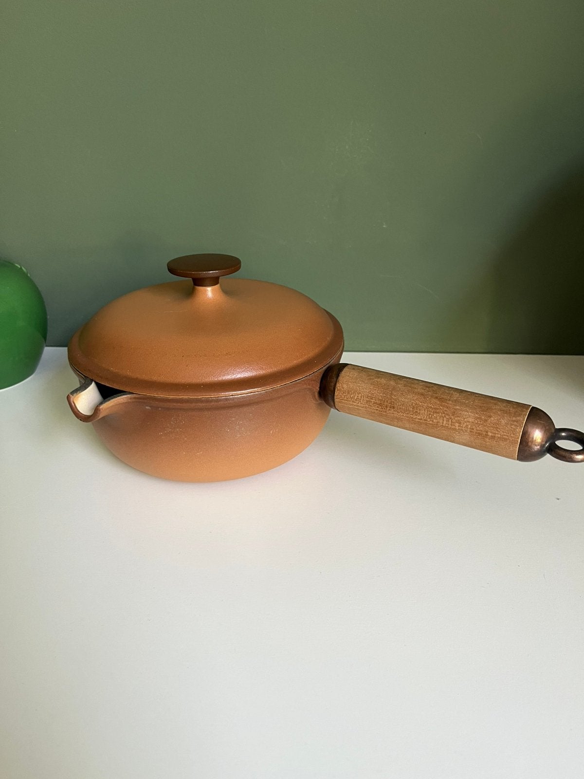 LE CREUSET ENZO MARI, Avec couvercle, Enlèvement ou Envoi, Le Creuset, Comme neuf