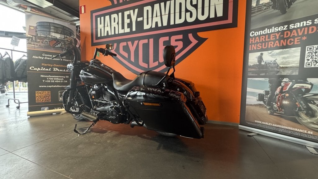 Harley-Davidson Tour ROAD KING special (bj 2020), Motoren, ABS, Overig, 1868 cc