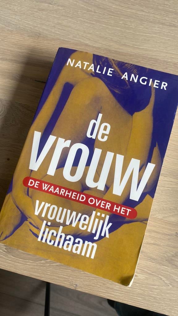 De vrouw Natalie Angier, Enlèvement, Comme neuf