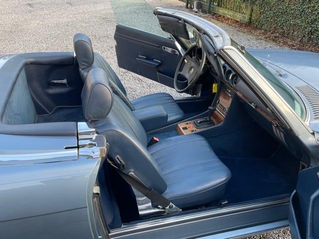 Mercedes 380 SL Cabrio R107 + Hardtop in Diamond Blue 1985, foto 5