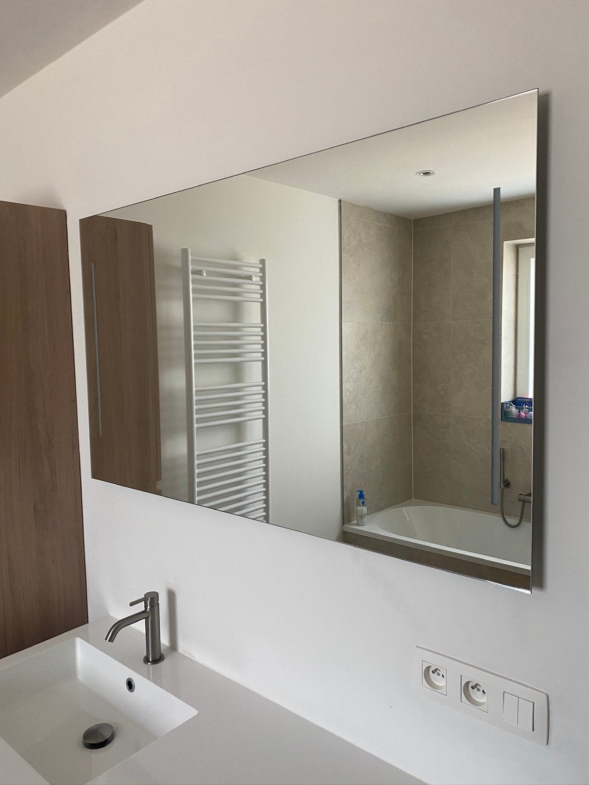 Badkamerspiegel, Huis en Inrichting, Woonaccessoires | Spiegels, Ophalen, Zo goed als nieuw, 100 tot 125 cm, Minder dan 100 cm