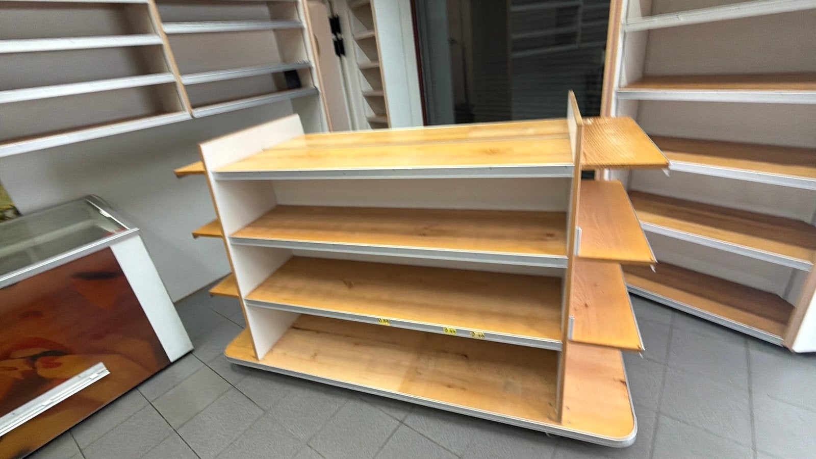Etagere, Enlèvement, Utilisé