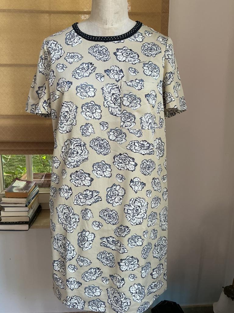Vêtements de marque, robe Essentiel Antwerp, taille S, Enlèvement ou Envoi, Comme neuf, Taille 36 (S), Noir