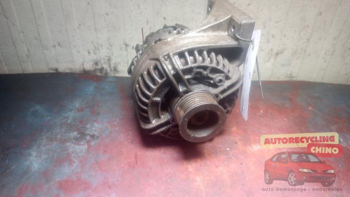 Dynamo d'un Volvo V70, Autos : Pièces & Accessoires, Moteurs & Accessoires, Volvo, Utilisé, 3 mois de garantie, Enlèvement ou Envoi