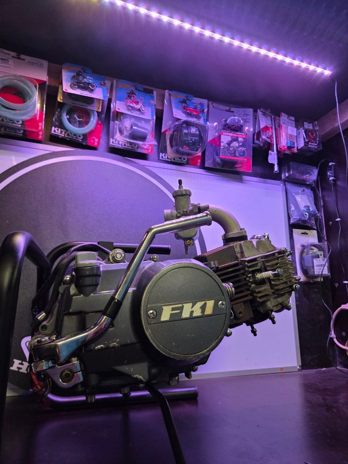 125cc FK1 motorblok met carburator en toebehoren, Fietsen en Brommers, Brommeronderdelen | Algemeen, Ophalen, Blok