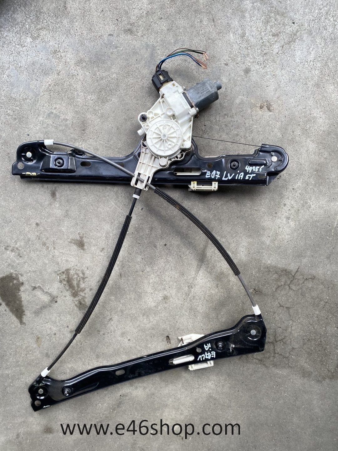 RAAMMOTOR COMPLEET BMW 1 SERIE E87 LINKS VOOR OE 70677955, -, Utilisé, -, Enlèvement ou Envoi
