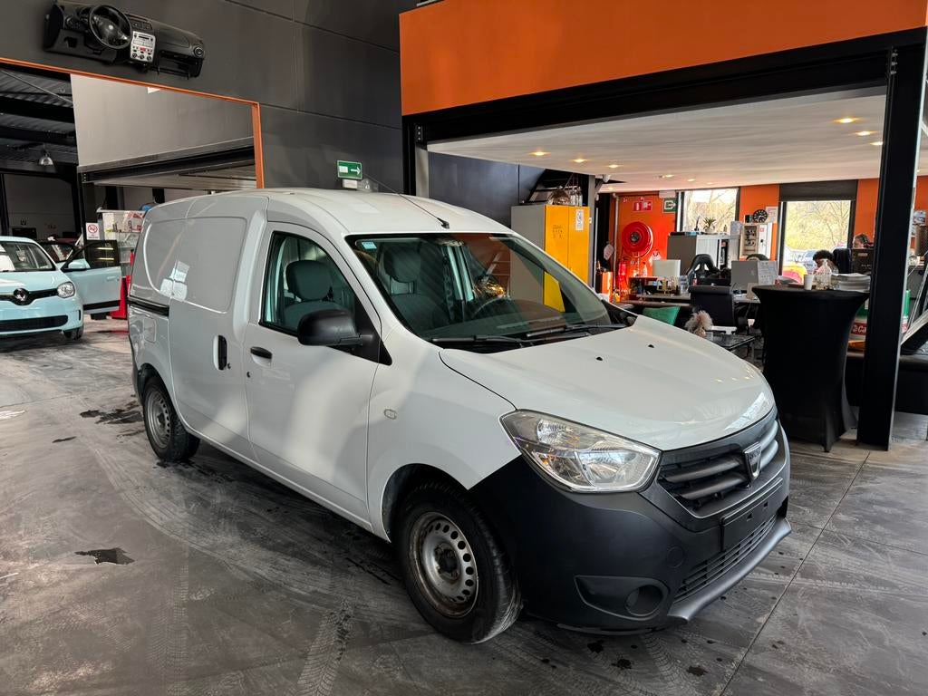 DACIA DOKKER, Autos, 75 kW, Achat, Euro 6, Entreprise