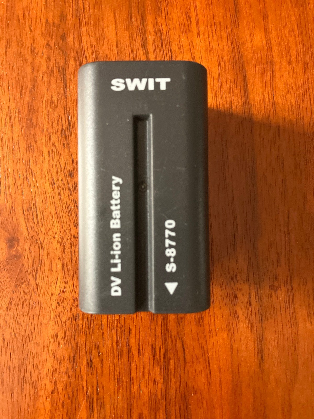 Swift Li-ion 31 Wh 4400 mAh 7.2 Volt AV batterie, Audio, Tv en Foto, Accu's en Batterijen, Ophalen of Verzenden, Zo goed als nieuw