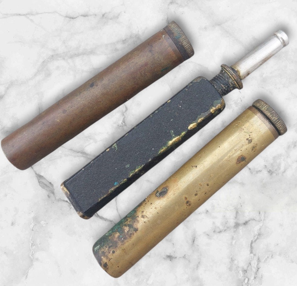 Bouteilles d'huile de l'armée américano-britannique de la Se, Collections, Objets militaires | Seconde Guerre mondiale, Enlèvement ou Envoi