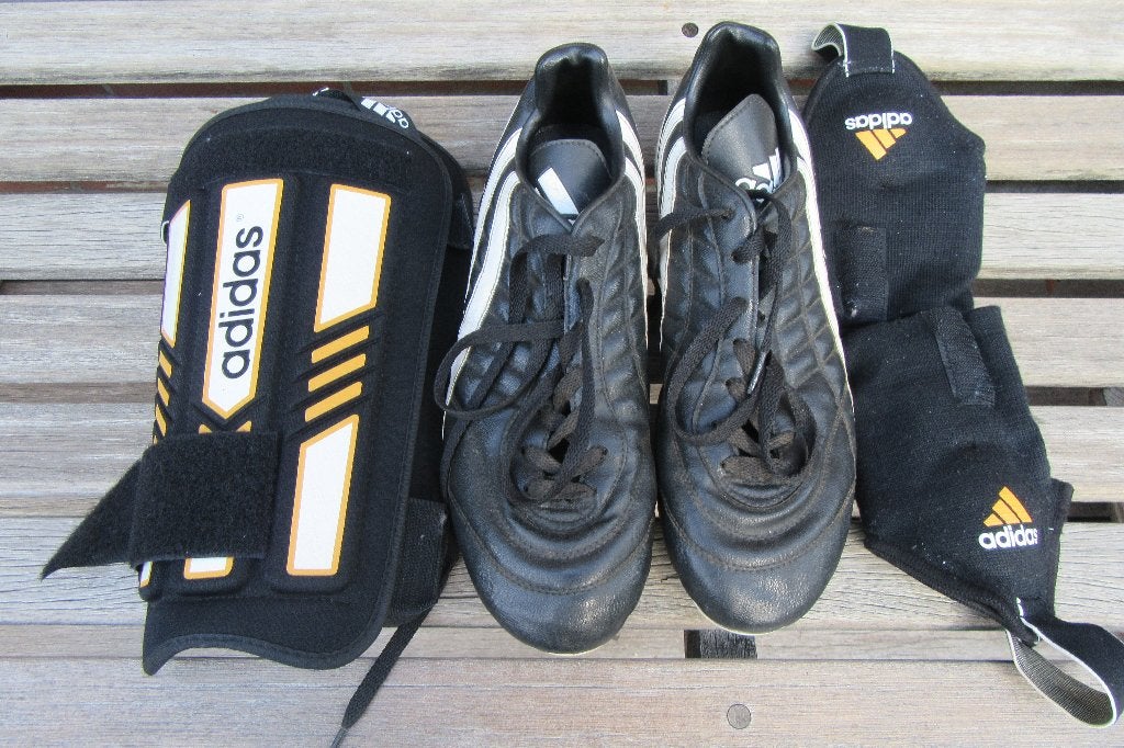 voetbalschoenen +div., Sports & Fitness, Enlèvement, Comme neuf