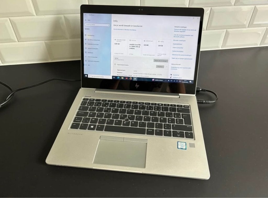 Laptop 13inch HP I5, Hp, 13 pouces, Avec écran tactile, Comme neuf