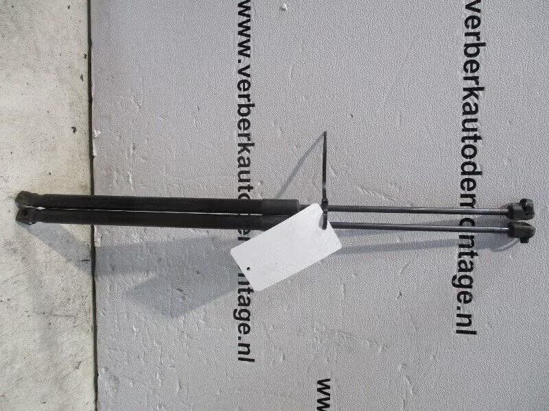 GASDRUKVEERSET ACHTER Opel Adam (01-2012/12-2019) (13352789), Bahnhofsplatz 65423 Rüsselsheim am Main, DE, Gebruikt, Opel, Opel Automobile GmbH