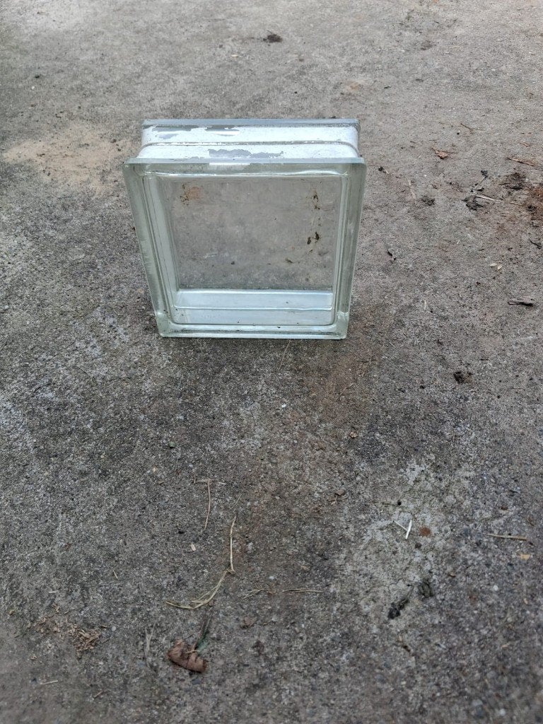 Glasdallen, Enlèvement