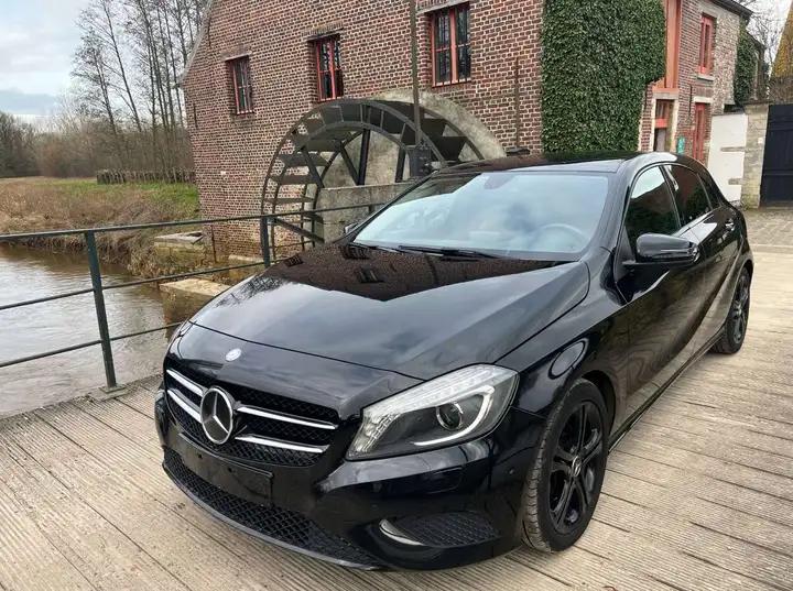 Mercedes A200 benzine, Auto's, Voorwielaandrijving, 4 deurs, Euro 6, 4 cilinders