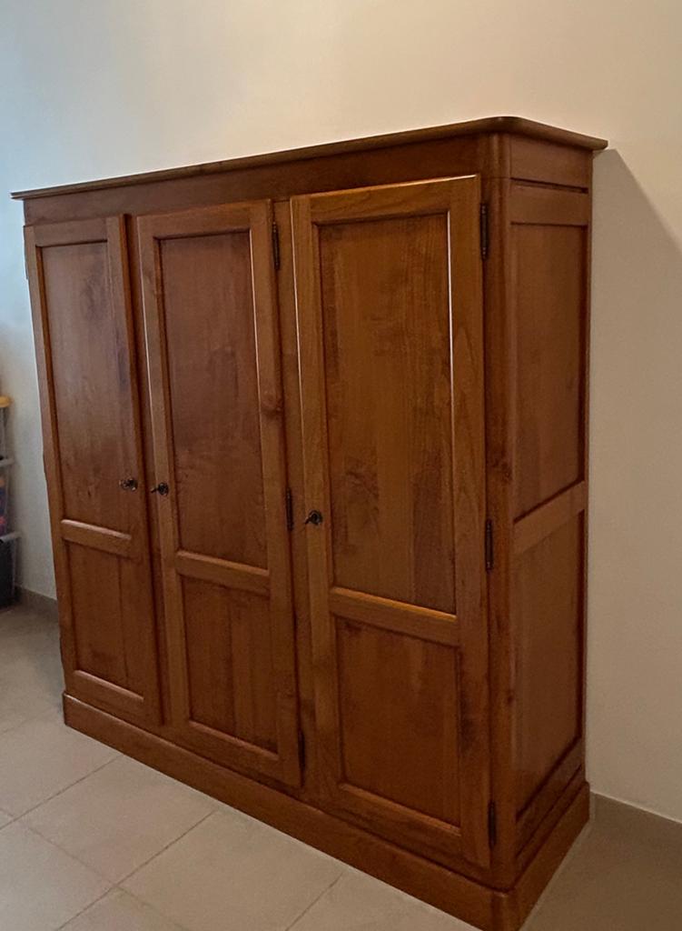 Opbergkast in massieve Franse kerselaar, Huis en Inrichting, Ophalen, Met plank(en), Klassiek, 150 tot 200 cm